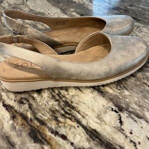 Naturalizer Sling Back
